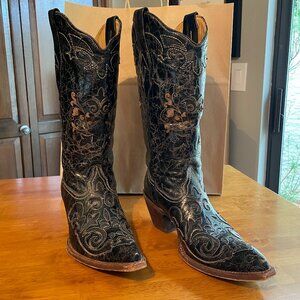 Size 7 Corral black Vintage Lizard Overlay cowboy boots